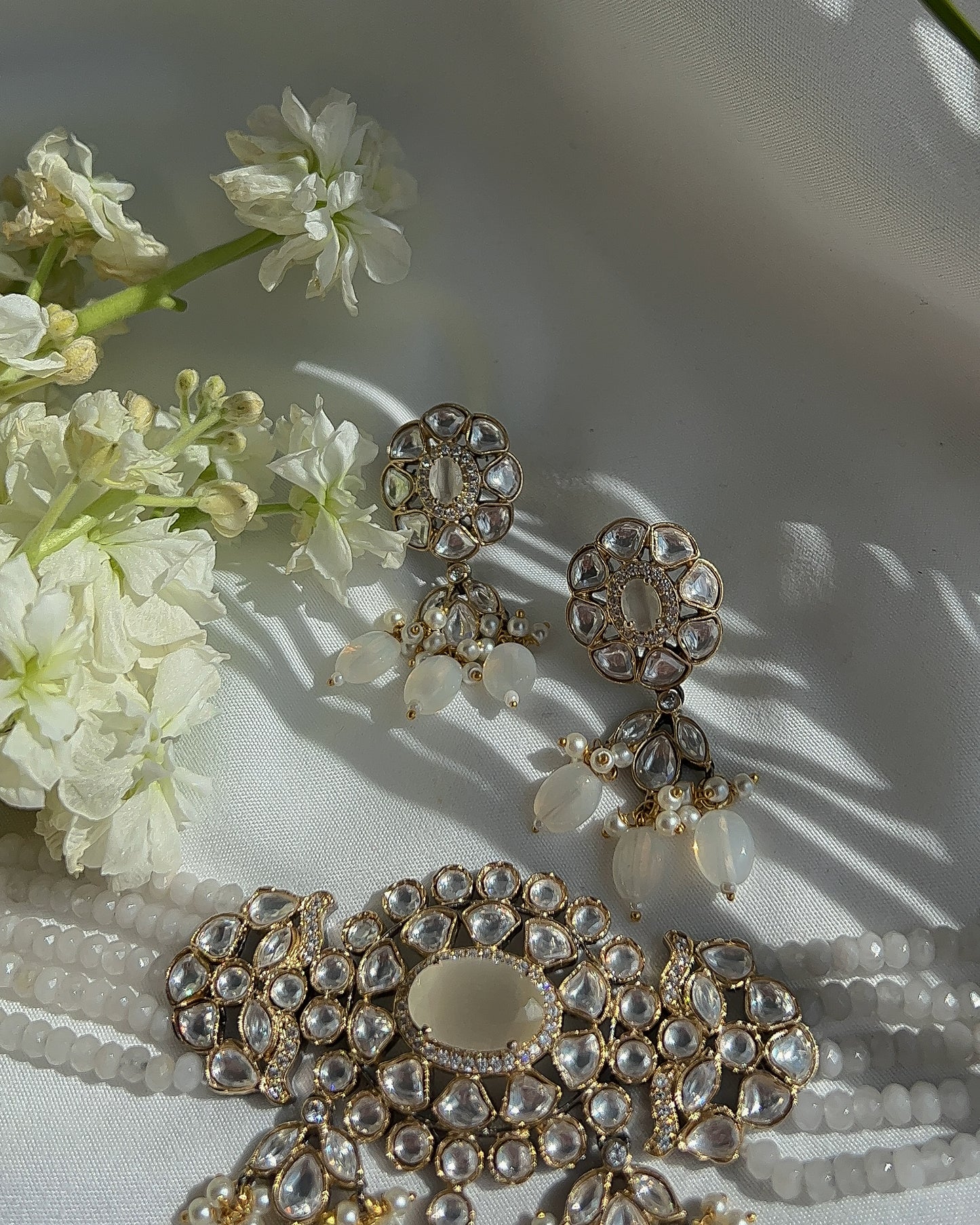 The Veena Set